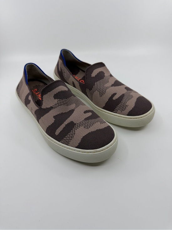 Rothy's Shoes - Rothy's women's slip-on sneakers feature a retired taupe camo knit pattern. SZ 7